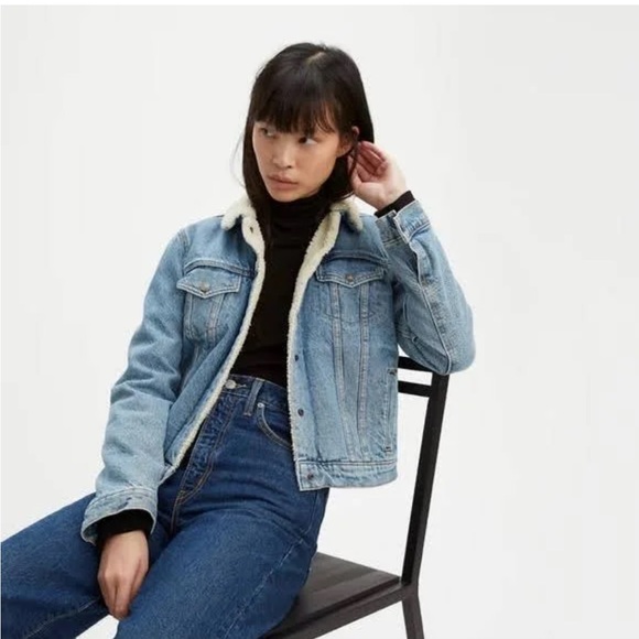 LEVI’S ORIGINAL SHERPA TRUCKER JACKET - Picture 1 of 5